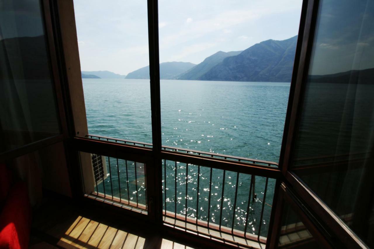 Casa Vacanze Finestra Del Pescatore Marone Bagian luar foto